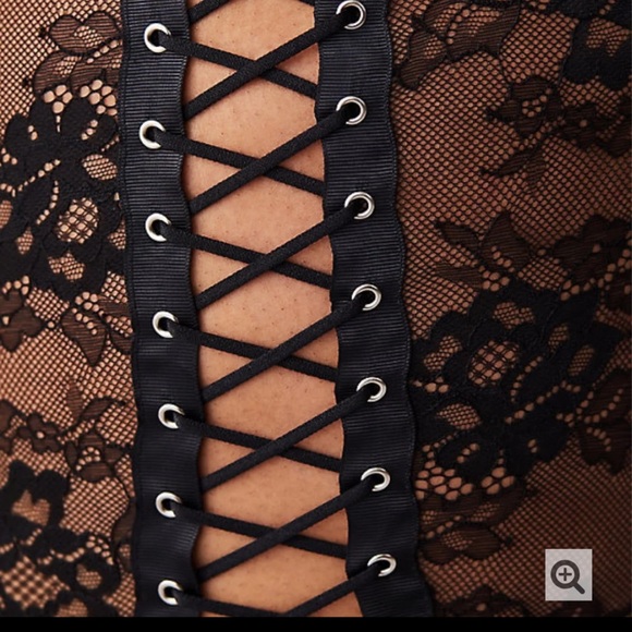 Torrid Black Lace Up Underwire Chemise - Picture 4 of 5